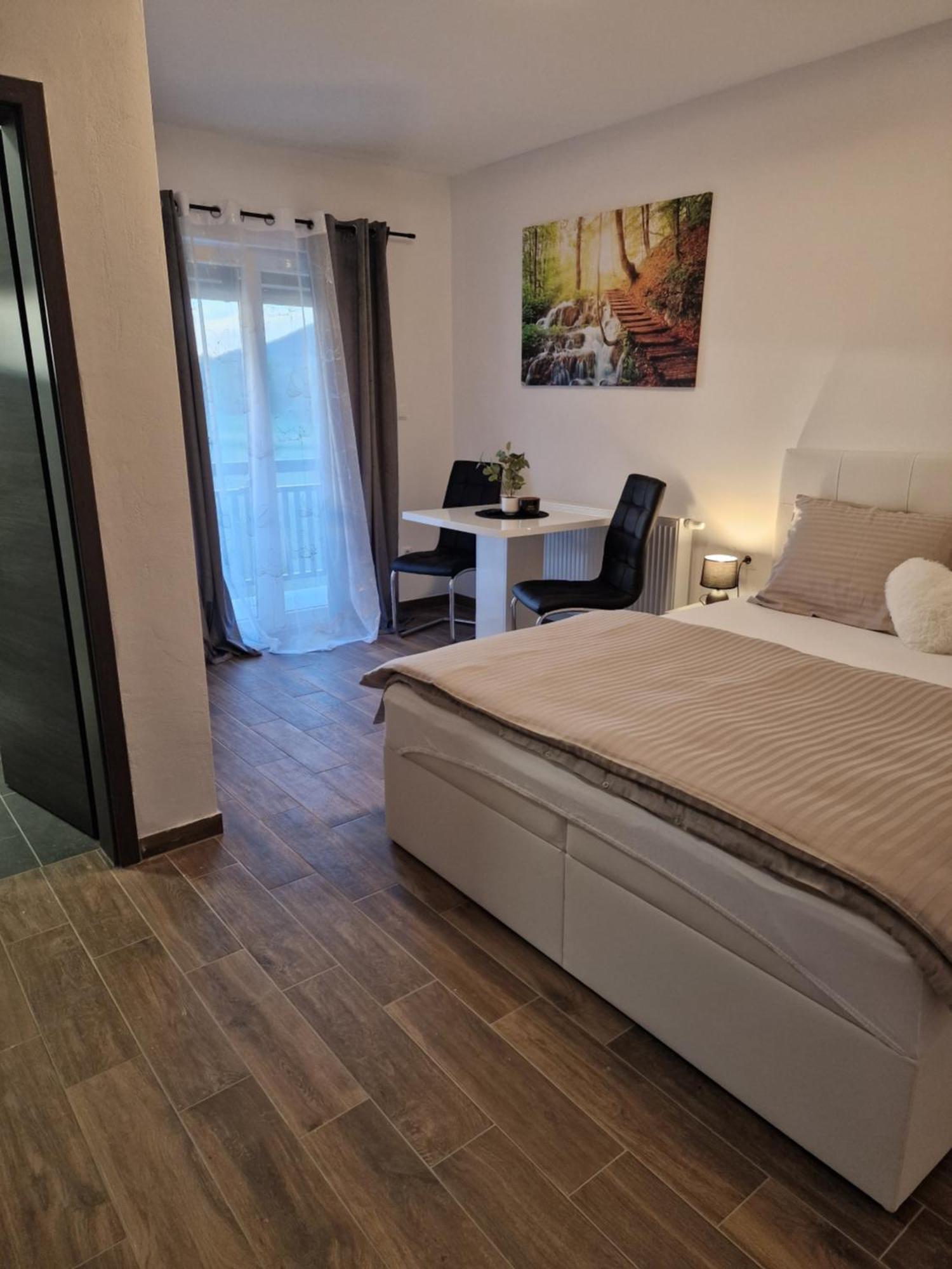 Guest House Macic Кореница Экстерьер фото
